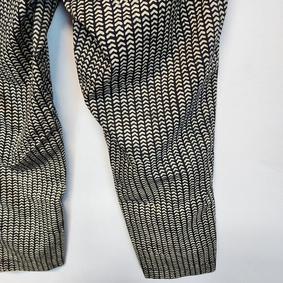 Ann Taylor LOFT Curvy Crop Pants Size 4 Black Taupe Geo Print Stretch Teacher - Picture 8 of 15